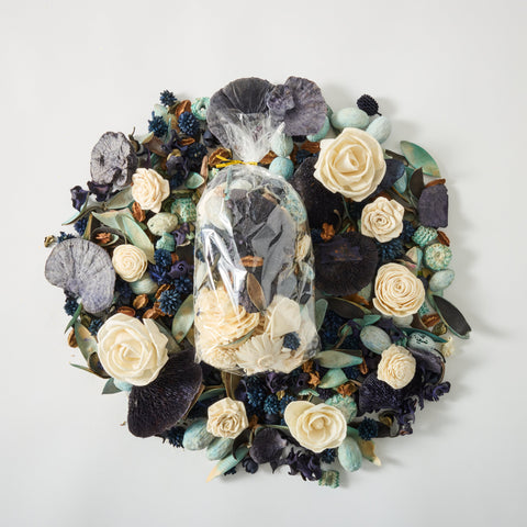 Ocean Mist - Pretty Potpourri with Wood Flowers - 3 oz (Unscented – Add Your Own Fragrance!)